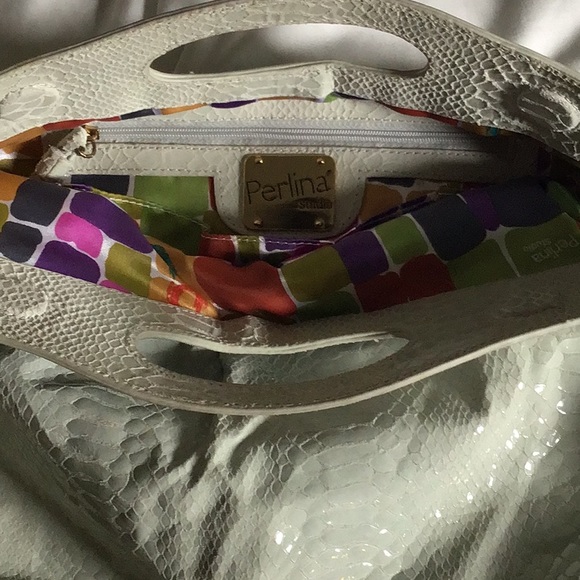 Perlina studio leather clutch bag. - Picture 4 of 4